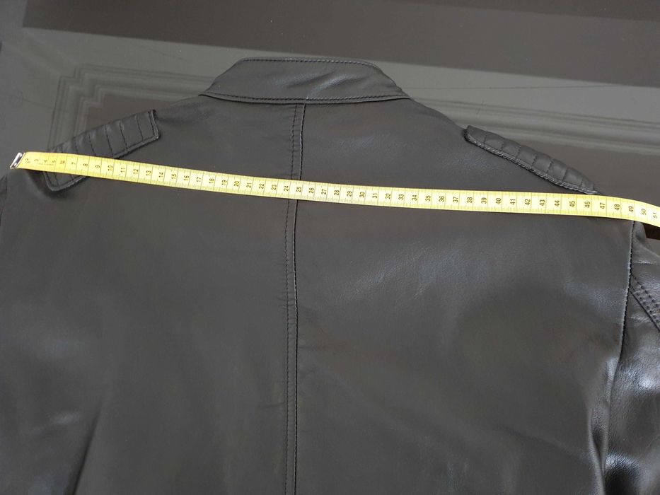 Casaco Cabedal semi-novo marca VIPARO - Tamanho M