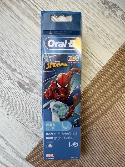 Оригінальні насадки іО, для дітей, дорослих.  Німеччіна. Oral B