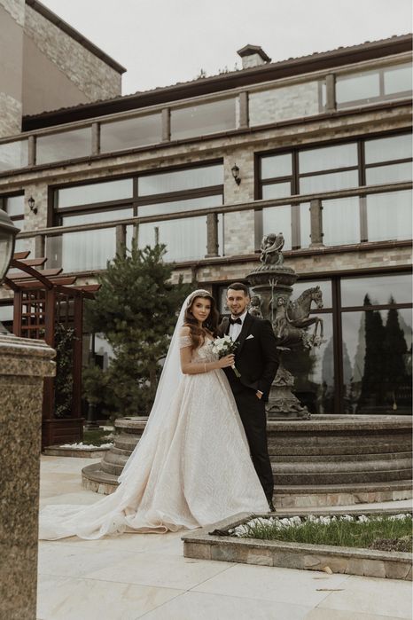 Весільна сукня
