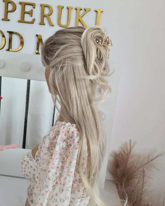 Peruka popielaty blond