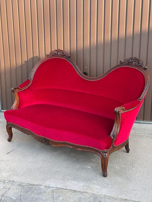 Piękna sofa retro , vintage, klasyczna | 140 cm | czerwona.