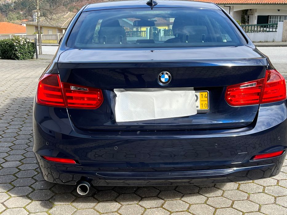 BMW 320 sport Line caixa manual 6 vel