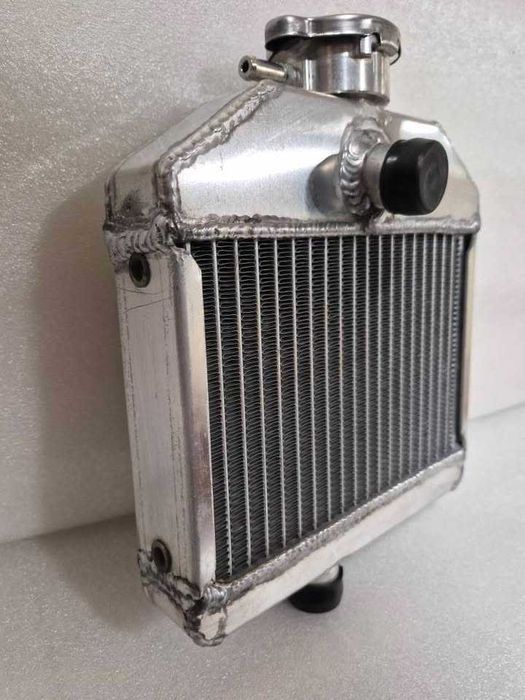 Radiador Casal 6 em Aluminio (Novo)