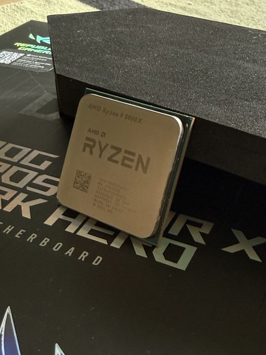 Procesor AMD Ryzen 9 5900X 12C/24T