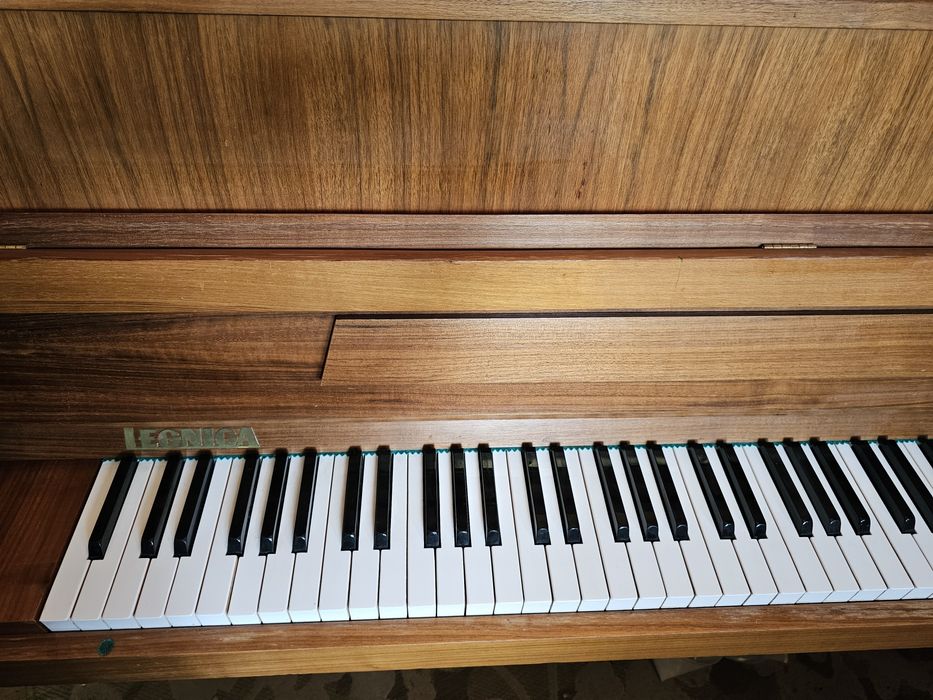 Pianino Legnica używane