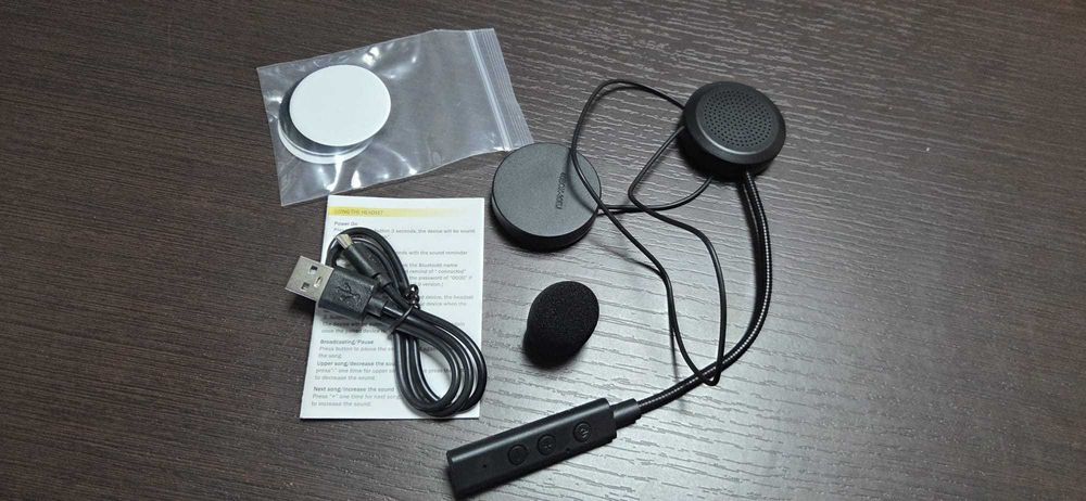 Auricular Bluetooth com Microfone para Capacete