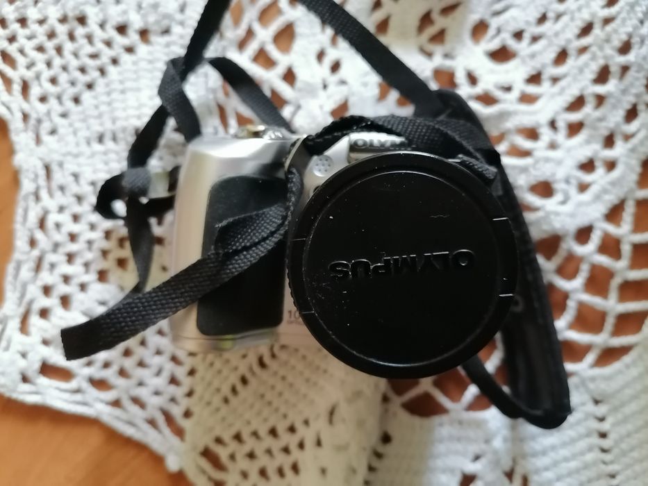 Olympus model SP-510 UZ.