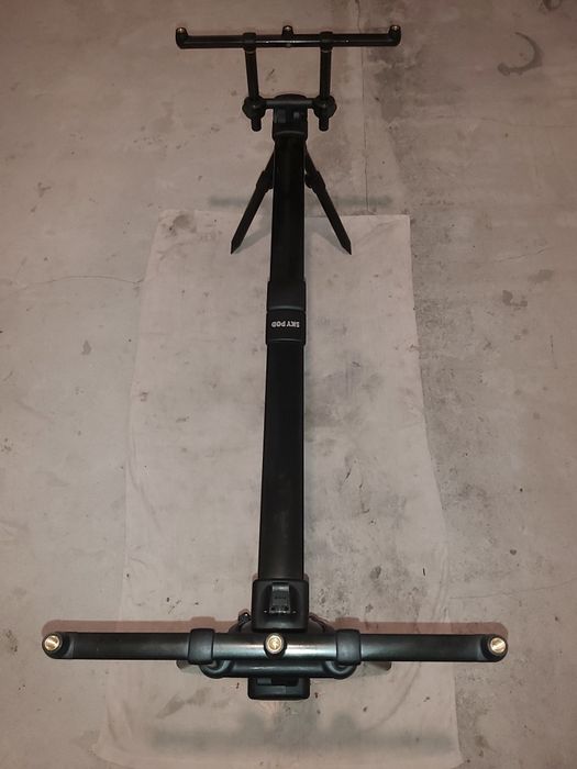 Fox SKYPOD rod pod, tripod