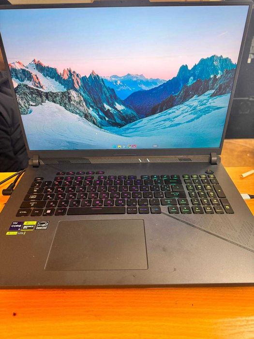 ASUS ROG Strix G18 G814JIR.i9 14900HX.RTX4070.18"QHD+.64озу.4tb SSD