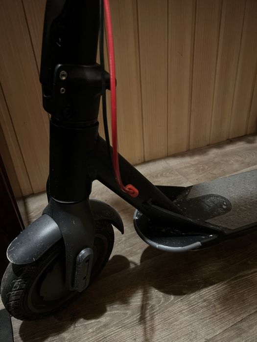 Електросамокат.