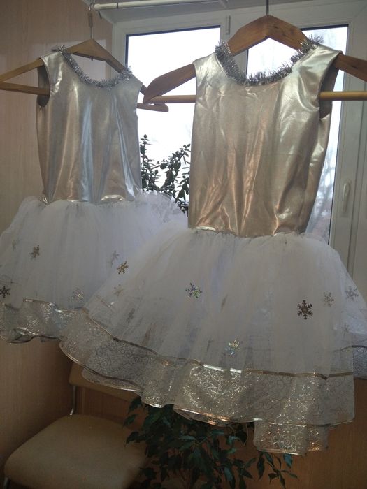 Платье новогоднее, нарядное для девочки