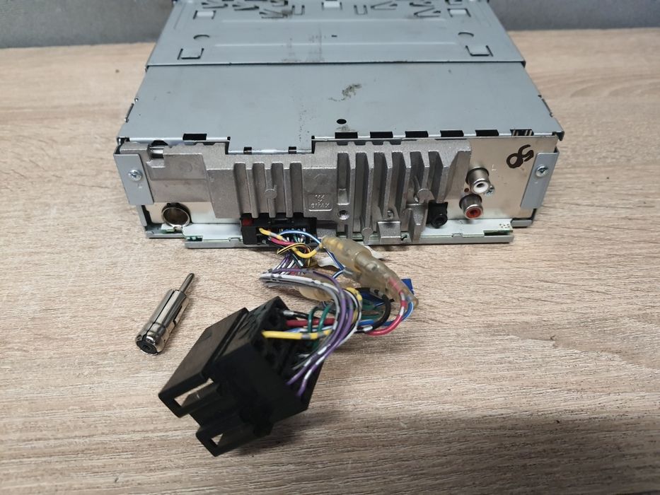 Radio Samochodowe Pioneer z Mp3, USB, AUX DEH-140UBB Podś. Volkswagen