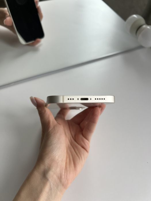 Продам IPhone 13 128gb