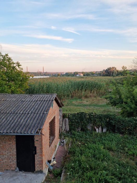 Продається недобудований будинок