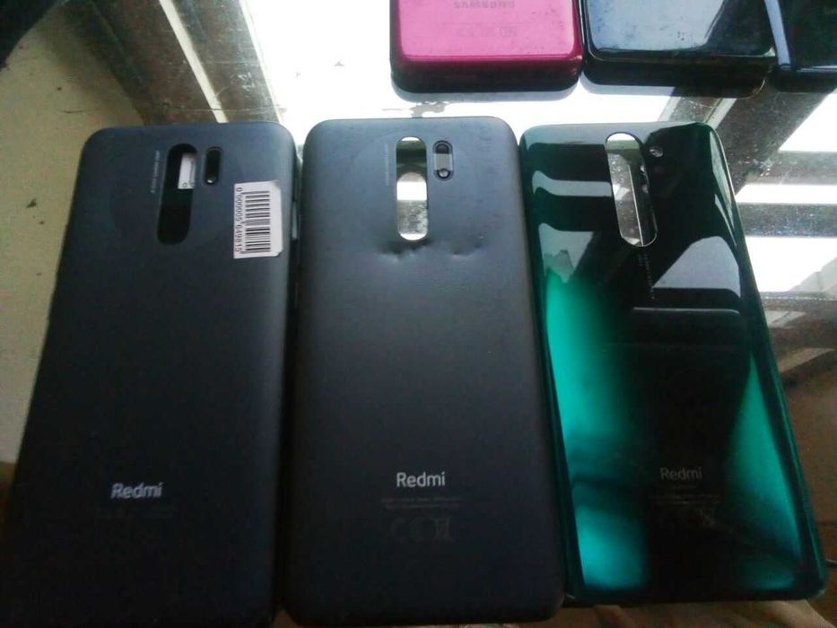 Продам б у планшеты, айфоны  под ремонт, на запчасти