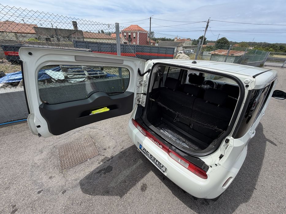 Nissan Cube 1.6i 110CV