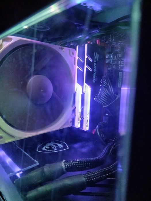 Msi Z390 + I7 9700KF + 32Gb 3600mhz