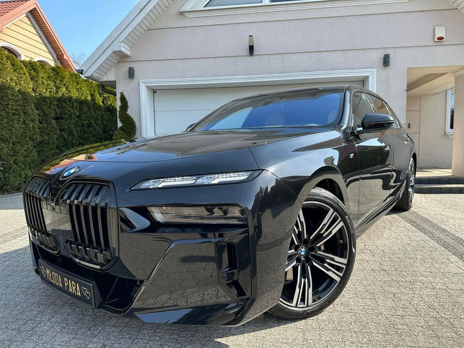 Auto Samochód Auta do Ślubu Mercedes G Audi Rolls Maserati Porsche Bmw