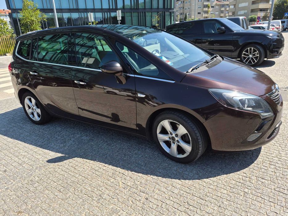 Opel Zafira Tourer 2.0 CDTI 7 Lugares