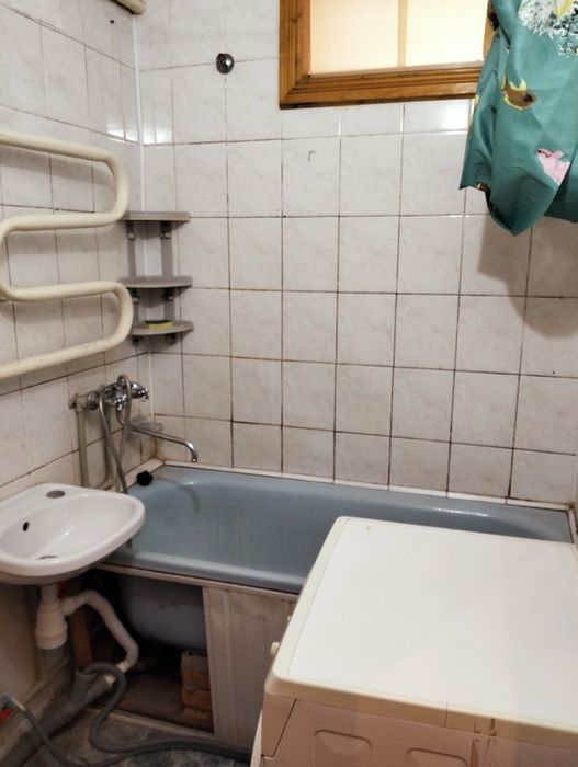 1кімн пр-т Шевченка 1 поверх