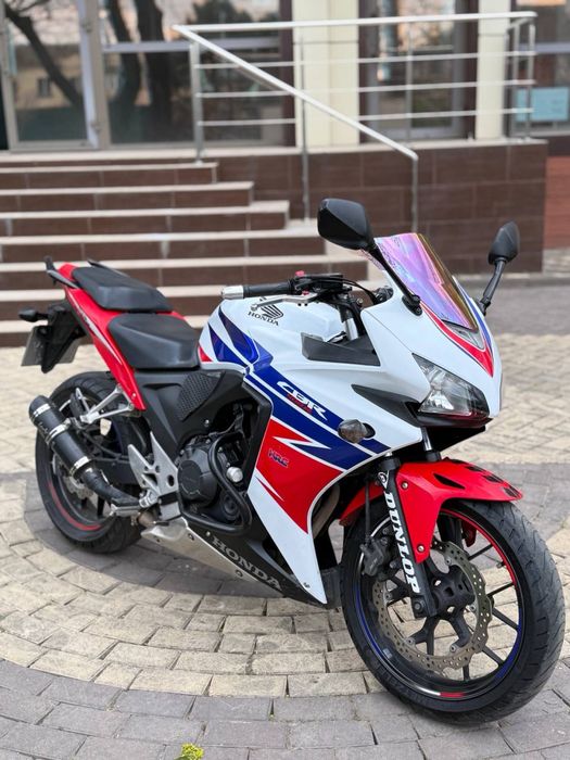 Мотоцикл Honda CBR 400R 2013 рік