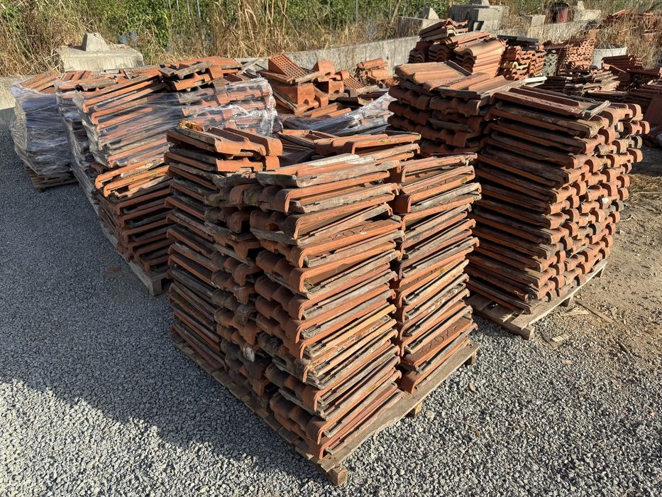 Telha Maraselha antiga