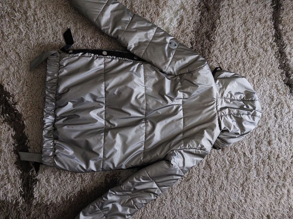 Весняна курточка на дівчинку