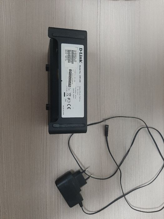 Продам роутер D-Link DIR-300
