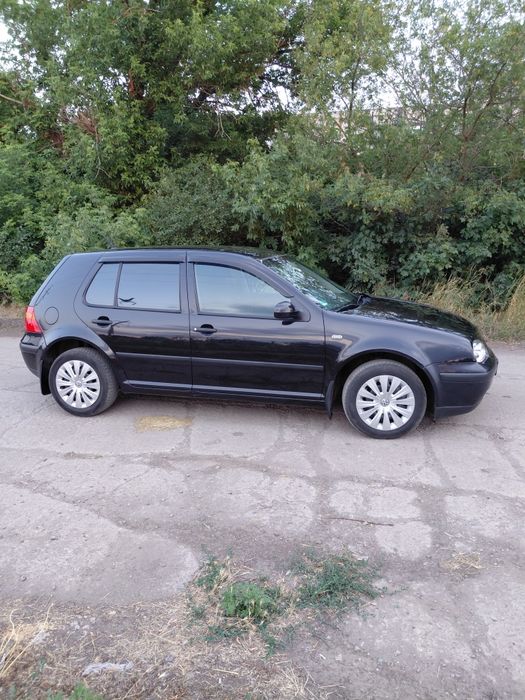 Volkswagen Golf 2000 1.4