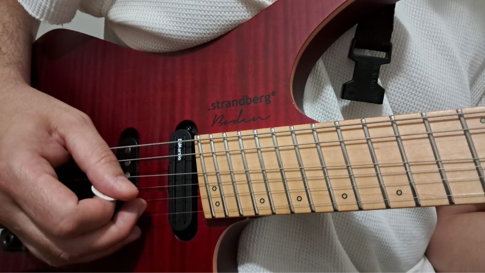Strandberg Boden Standard NX6 Red