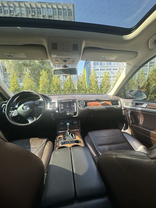 Volkswagen Touareg 2010 VIN WVGFF9BP2BD003741 фото оголошення 9 з 9