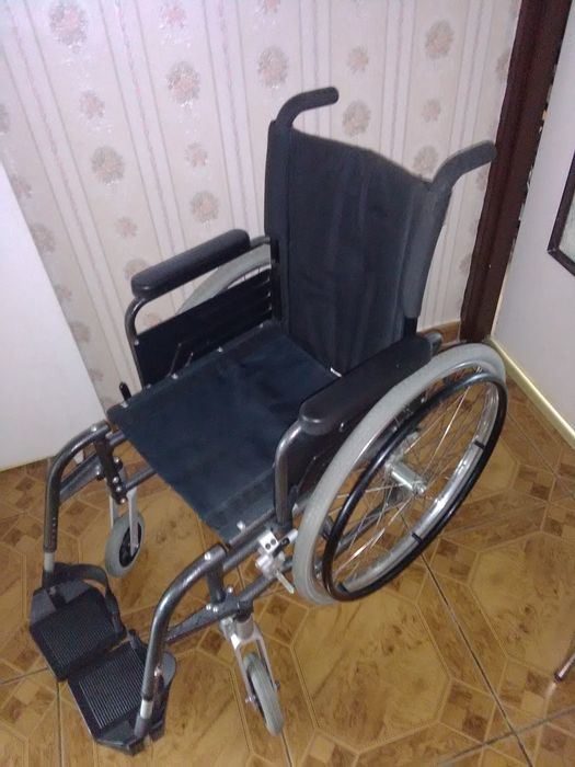 Wózek inwalidzki aluminiowy