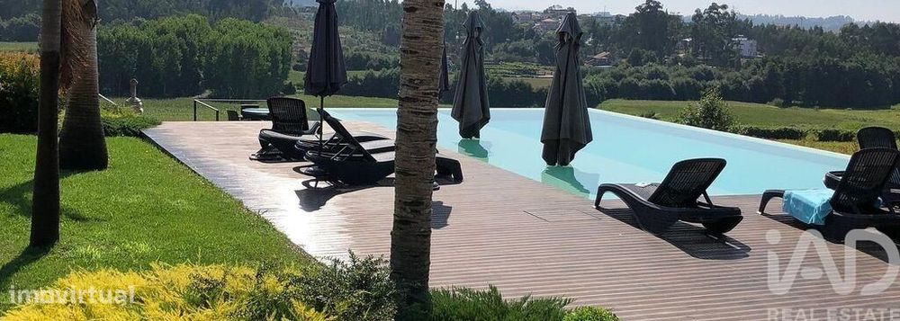 Apartamento T3 em Paços de Ferreira de 126,00 m2