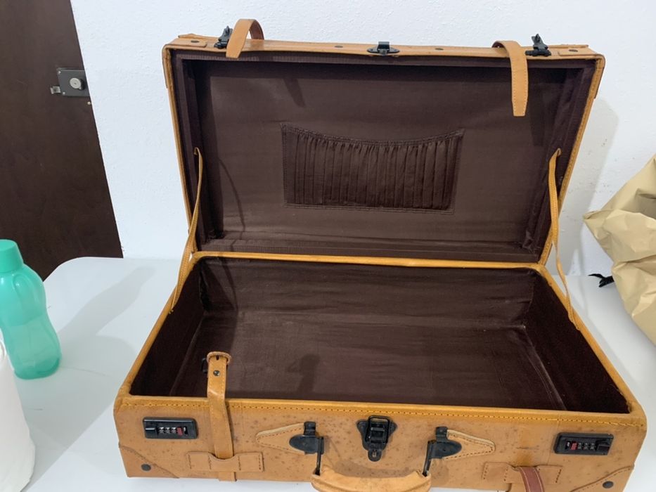 Mala Colonial em Couro