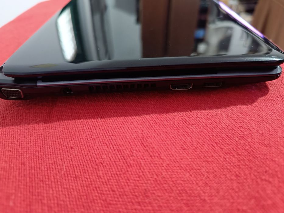 Portátil Acer Aspire 1410