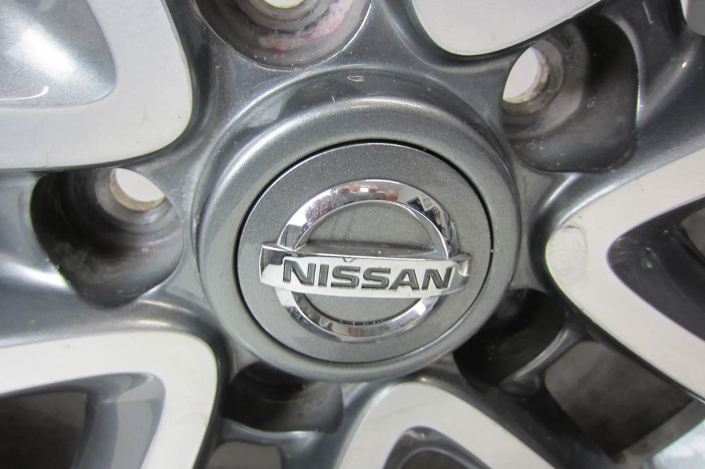 Felgi  17 Nissan Leaf Pulsar Juke ashqai X-trail Nv300 Townstar oryginał