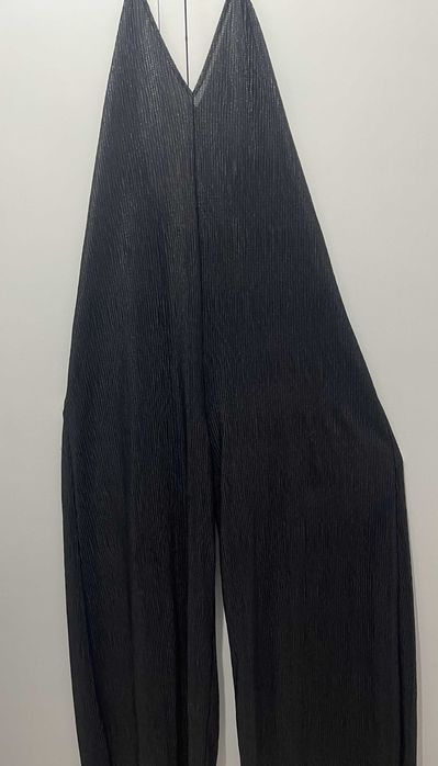 Macacão Plissado Zara Black Halter Neck Jumpsuit M