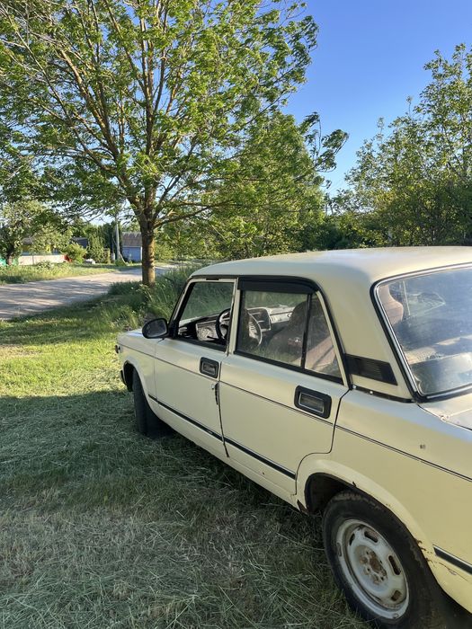 Продам ваз2107  находу
