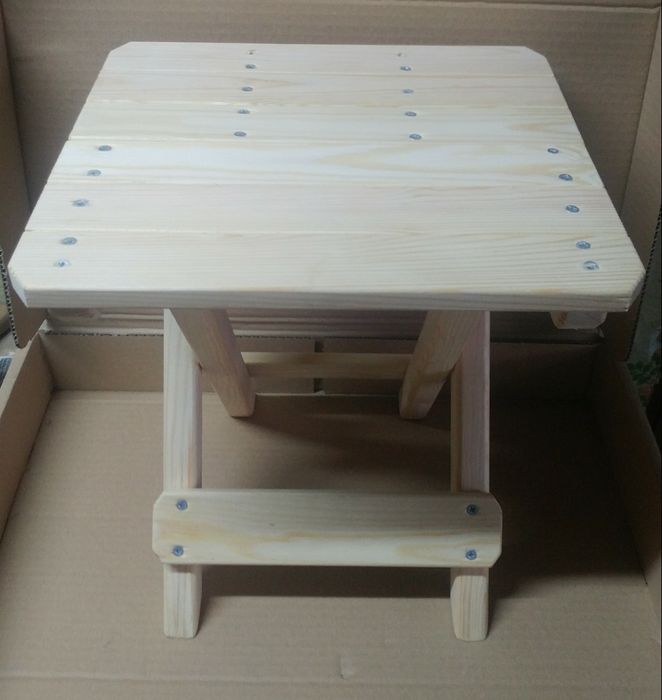 Вироби з дерева садові