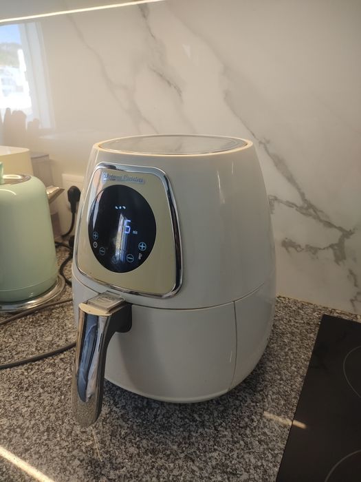 Fritadeira Air Fryer Vintage Cuisine – Estilo Retrô (2,8L / 1300W)