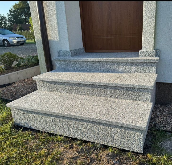 schody granitowe, granit strzegomski,schody na wymiar-producent!