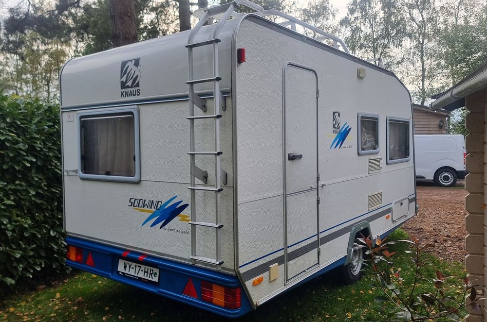 przyczepa kempingowa Knaus440,4 os. z przedsionkiem,2000r,DMC1200kg