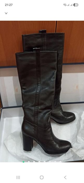 Кожаные женские сапоги Braska, состояние новых