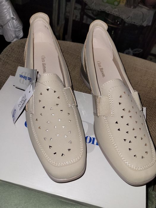 Clara Barson Memory Foam