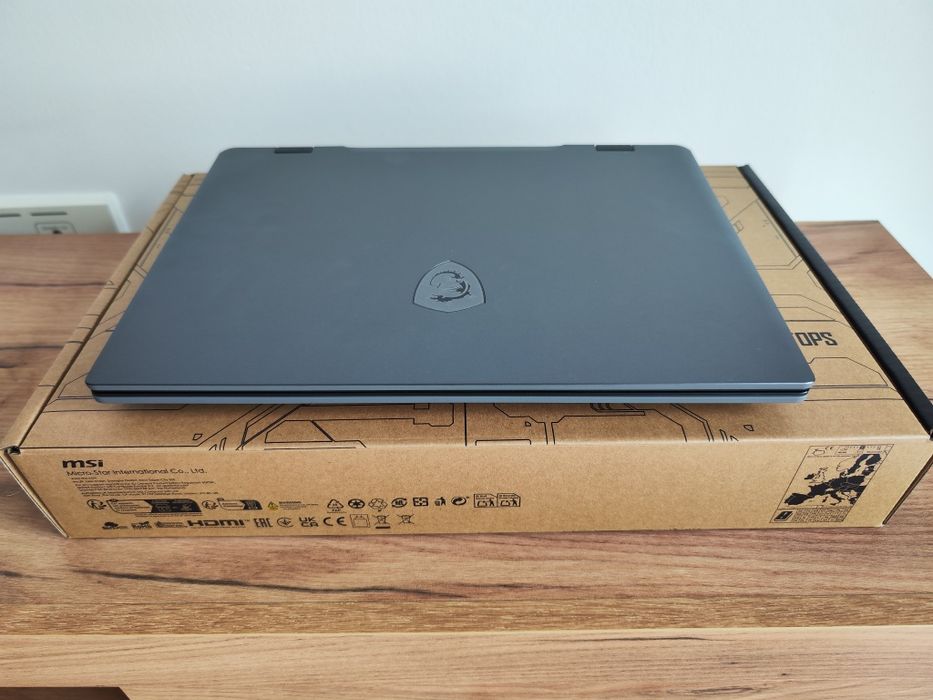 MSI Laptop RTX4070 like new with warranty until April 202764563861604738122