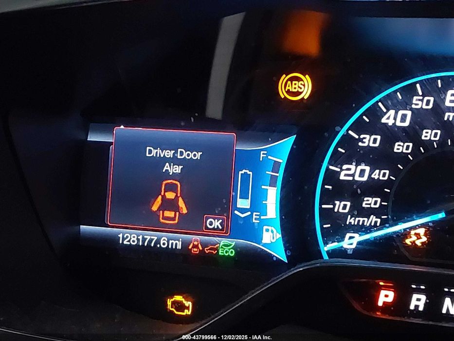 Ford c-max 2016 рік