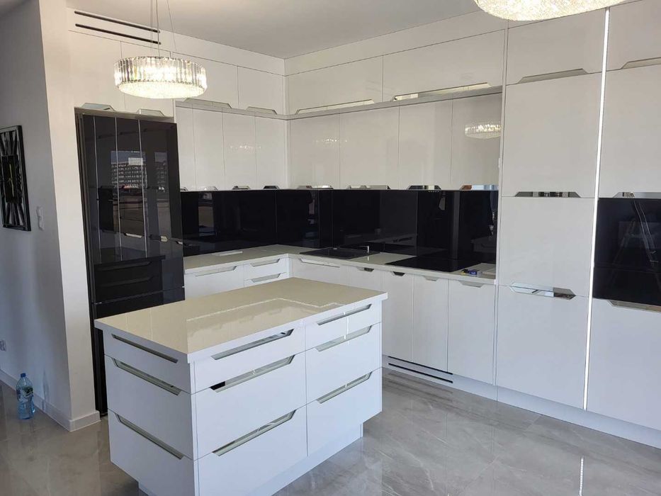 Meble pod wymiar szafy. Kuchnie. Lazienki itp.