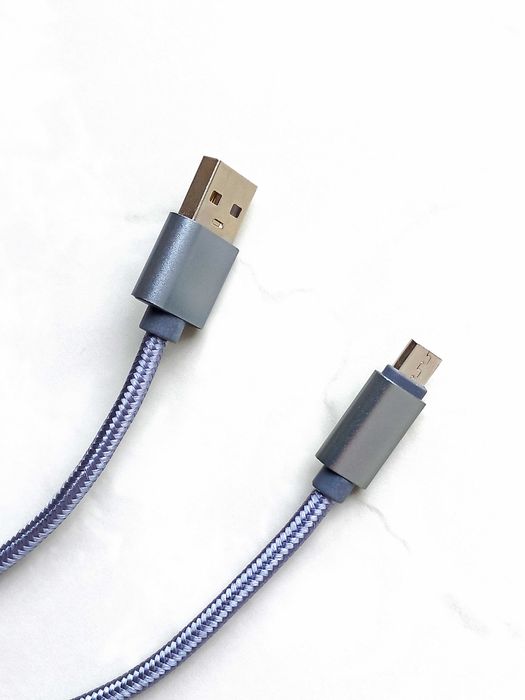 Кабель для зарядки кабель USB сріблястий металік