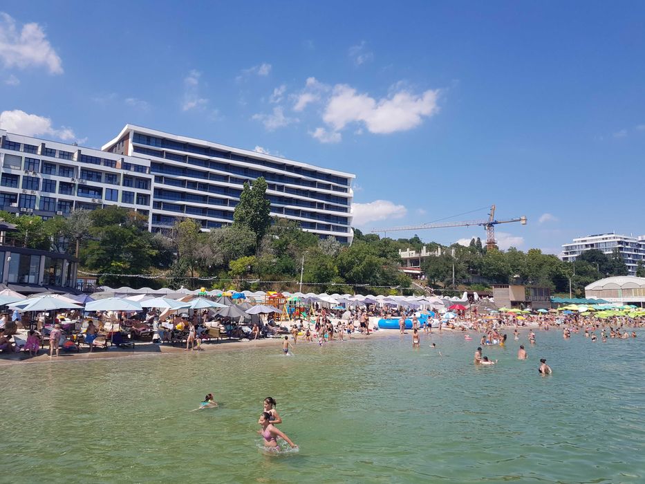 Продам в Одесі 2х кімн.біля самого моря Кораблик