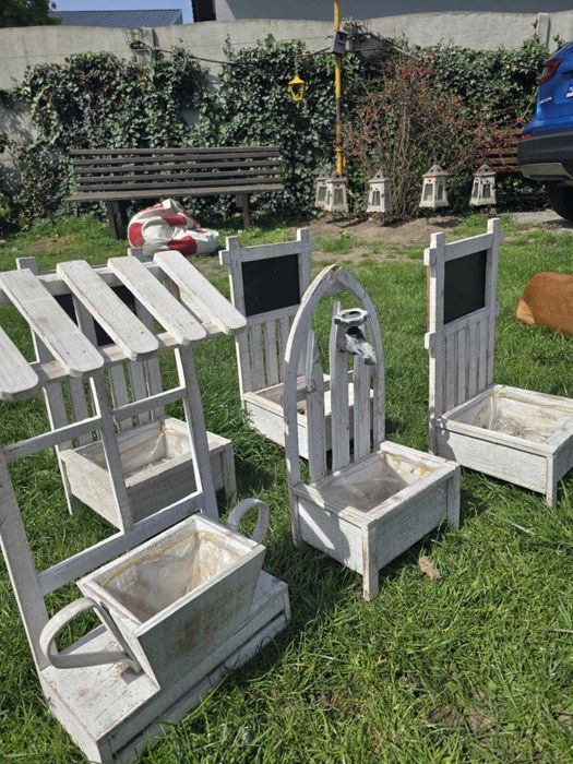 dekoracja ogród taras balkon stojak z kranikiem nieużywane